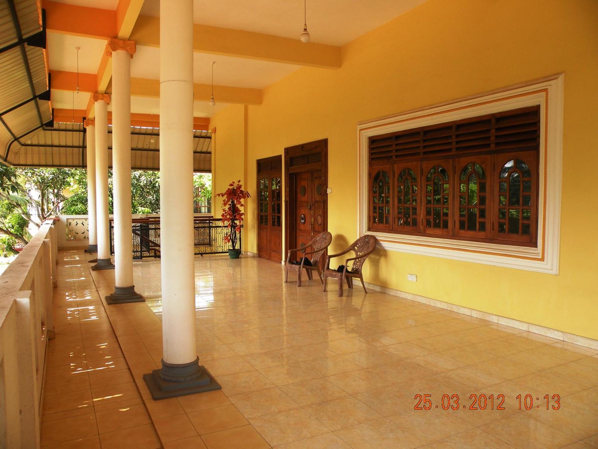 Henderson Airport Residence Negombo Habitación foto