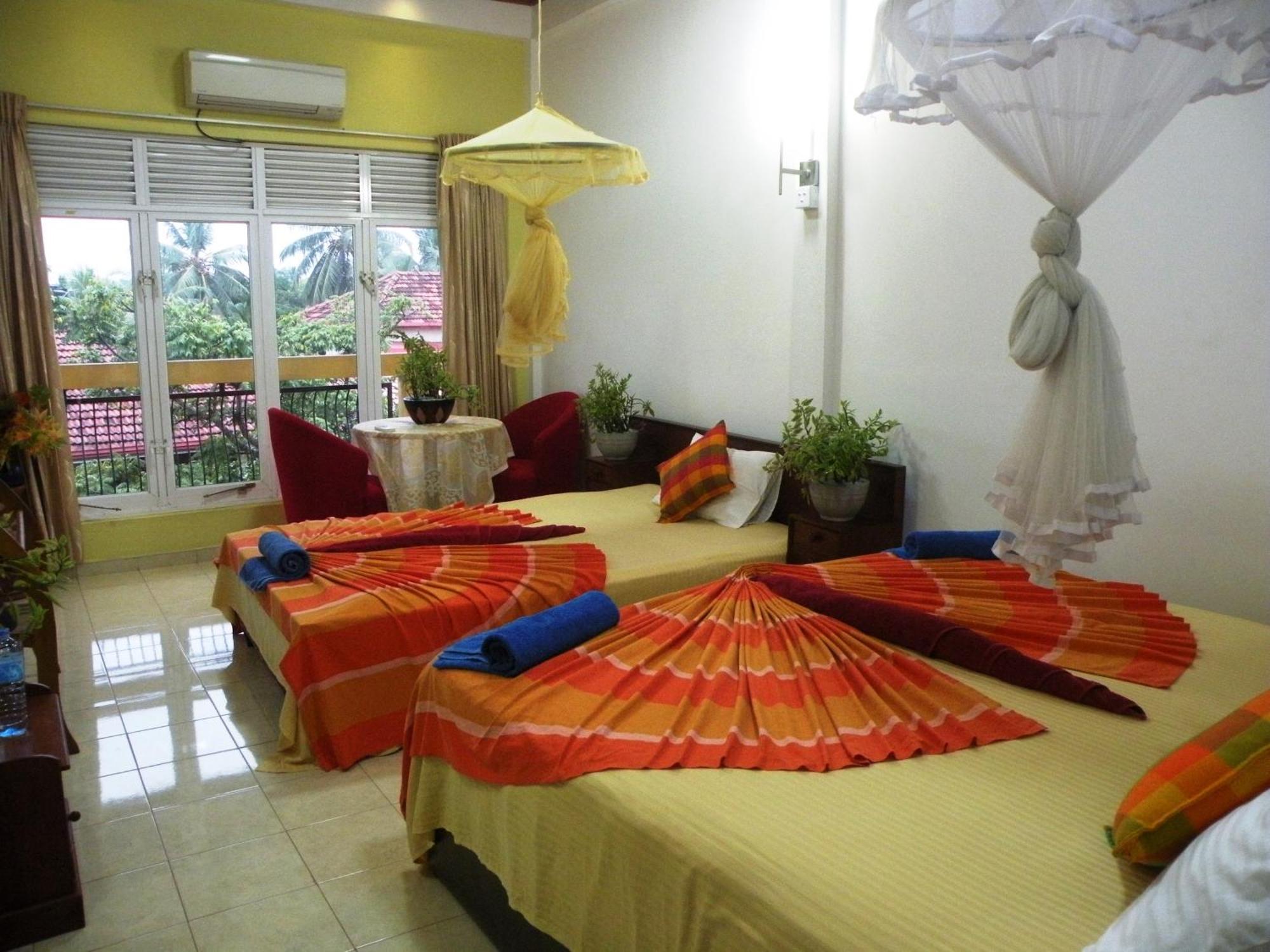 Henderson Airport Residence Negombo Habitación foto